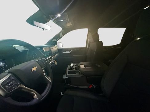 New 2026 Chevrolet Silverado 1500 LT image 22