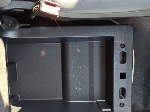 Used 2021 Ford F150 XL image 14