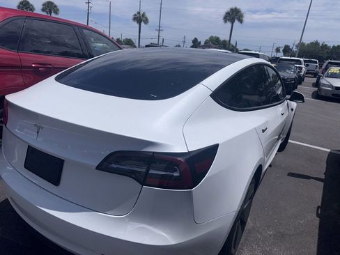 Used 2023 Tesla Model 3 Standard Range RWD image 4