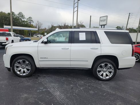 Used 2019 GMC Yukon Denali w/ Denali Ultimate Package image 5
