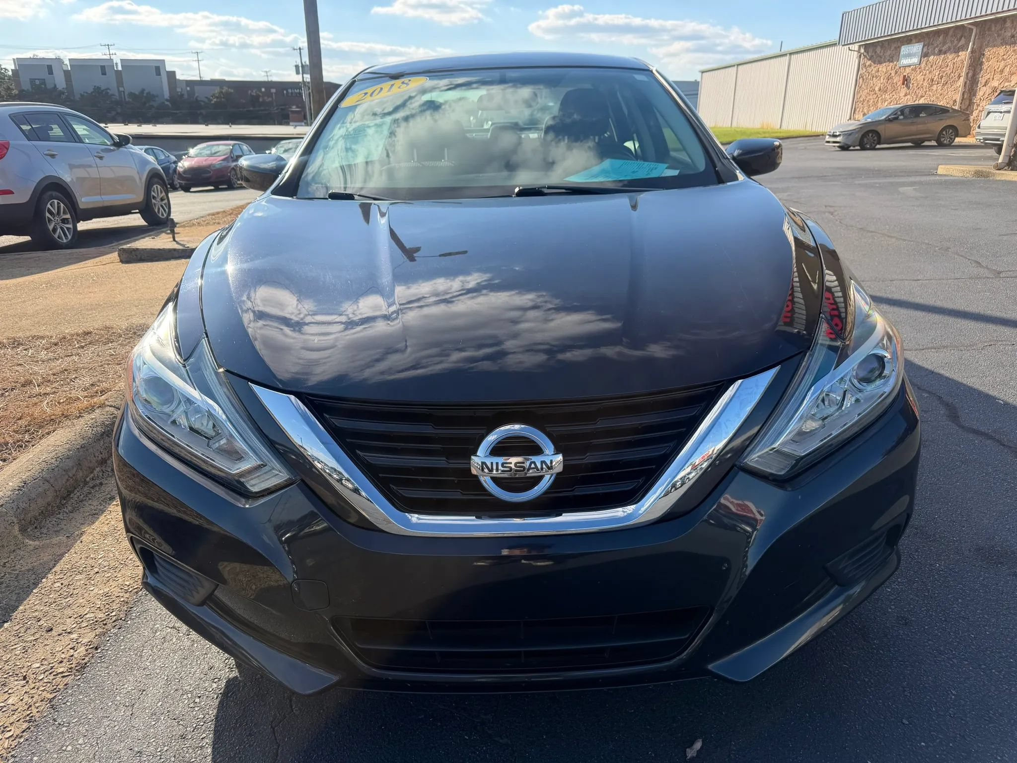 Used 2018 Nissan Altima 2.5 S w/ S Convenience Package FWD image 2