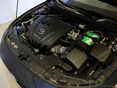 Used 2020 MAZDA MAZDA3 Premium Package image 34