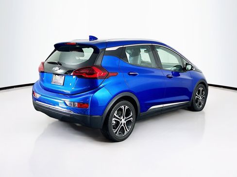 Used 2017 Chevrolet Bolt Premier w/ Driver Confidence II Package image 9