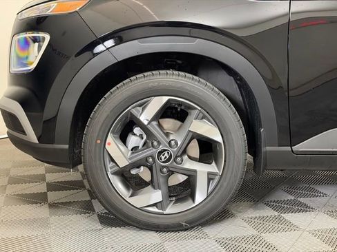 New 2026 Hyundai Venue SEL FWD image 11
