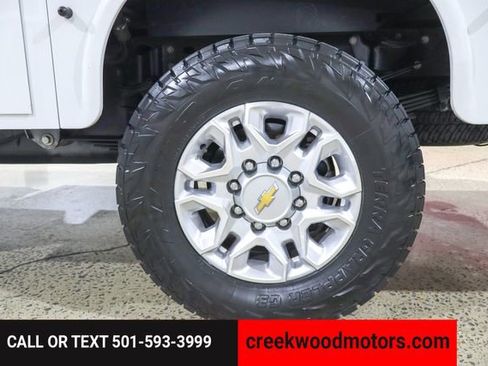 Used 2022 Chevrolet Silverado 3500 LT w/ Convenience Package image 13