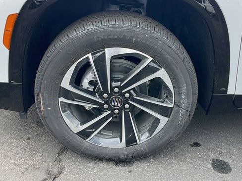 New 2026 Buick Enclave Sport Touring w/ Power Package image 9