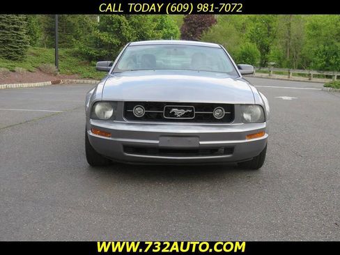 Used 2007 Ford Mustang Premium RWD image 5