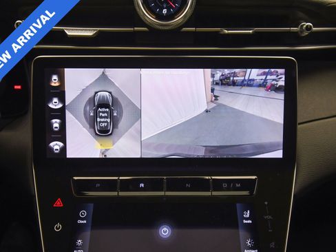 Used 2023 Maserati Grecale GT image 43