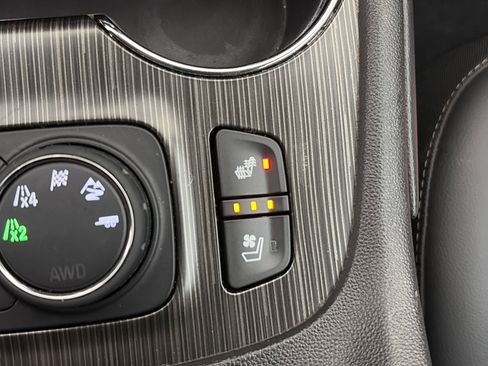 Used 2023 GMC Acadia SLT w/ Elevation Edition AWD/4WD image 26