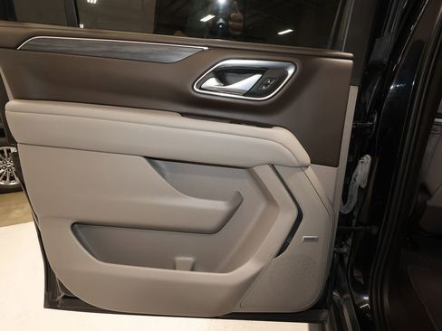 Certified 2023 GMC Yukon XL SLT image 21