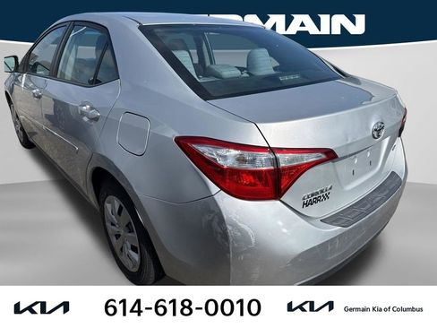 Used 2015 Toyota Corolla LE image 3