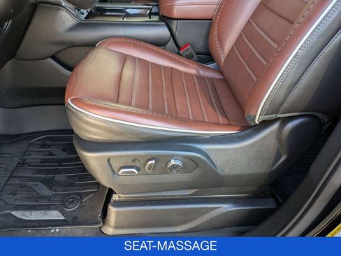 Used 2023 GMC Yukon Denali Ultimate image 17