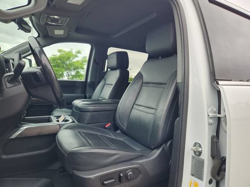 Used 2021 GMC Sierra 3500 Denali w/ Denali Ultimate Package AWD/4WD image 2