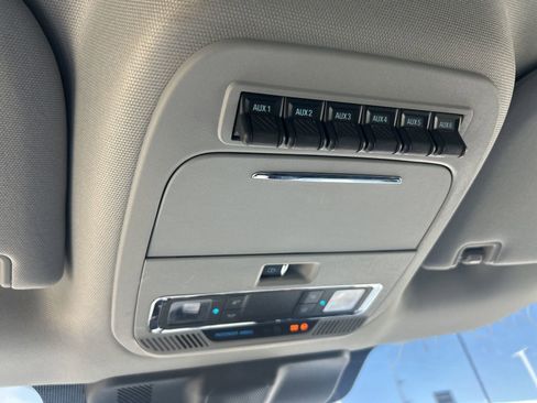 Used 2023 Ford F250 Lariat w/ Tremor Off-Road Package image 18