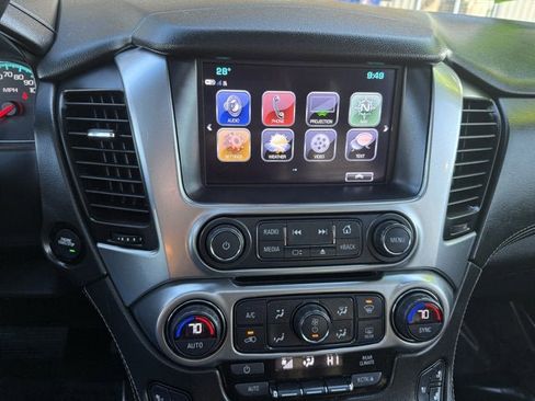 Used 2017 Chevrolet Suburban Premier image 21