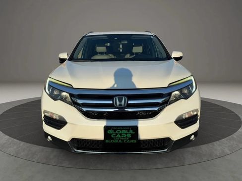 Used 2016 Honda Pilot Touring image 3