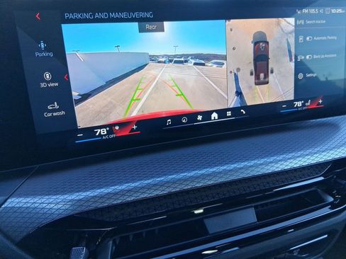 Used 2025 BMW M440i Coupe image 25