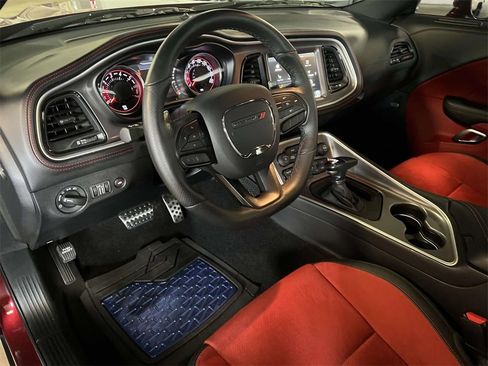 Used 2022 Dodge Challenger R/T Scat Pack image 3