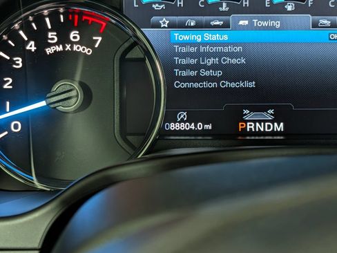 Certified 2019 Ford F150 Platinum w/ Equipment Group 701A Luxury AWD/4WD image 23