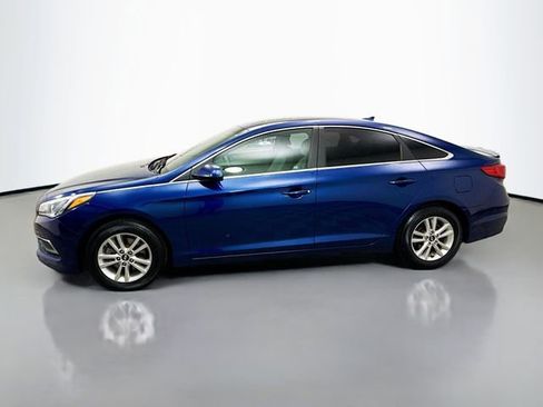 Used 2017 Hyundai Sonata SE image 4
