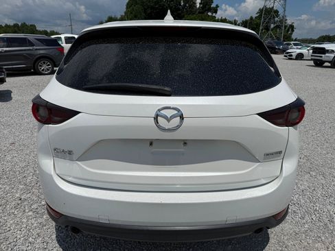 Used 2020 MAZDA CX-5 Touring FWD image 4