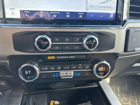 Used 2022 Ford F250 Lariat w/ Lariat Value Package AWD/4WD image 18