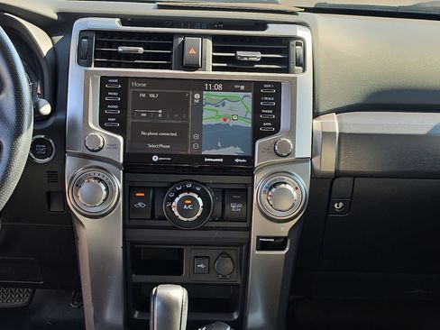 Used 2022 Toyota 4Runner SR5 Premium w/ Moonroof Package AWD/4WD image 14