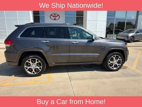 Used 2020 Jeep Grand Cherokee Overland AWD/4WD image 5