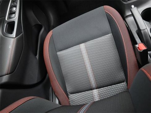 New 2025 Nissan Versa SR w/ Trunk Package image 13