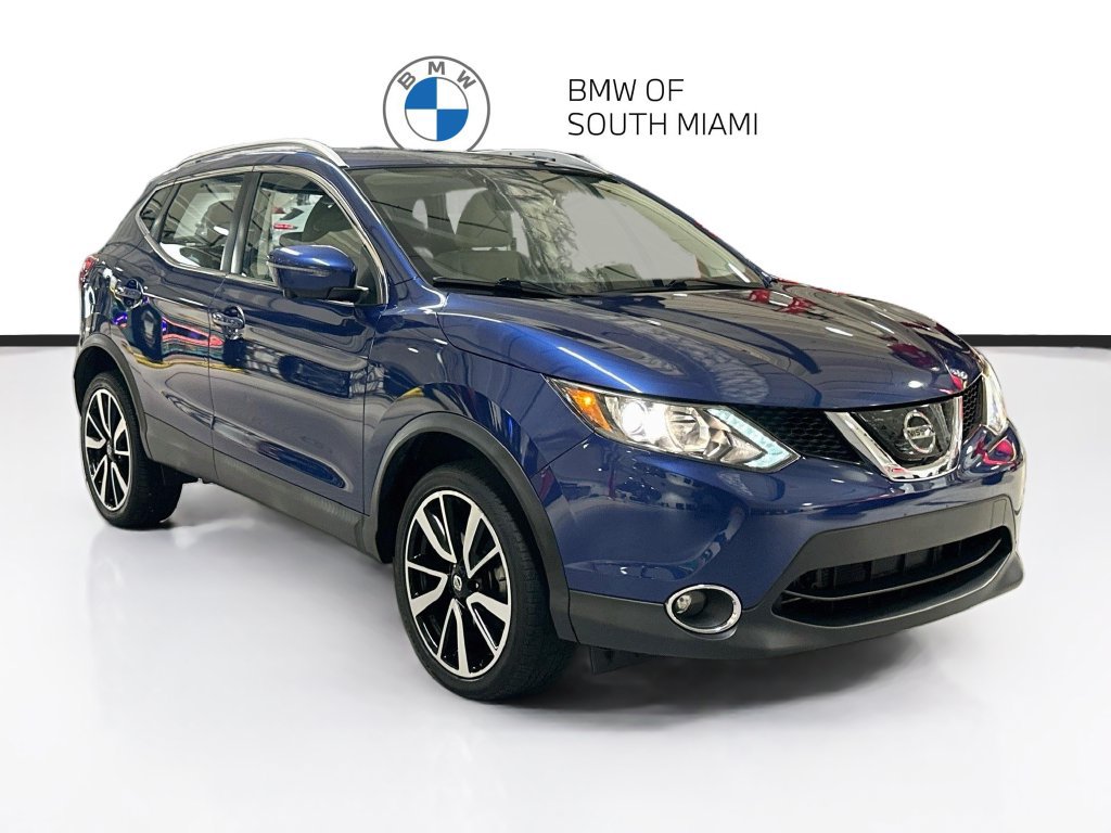 Used 2019 Nissan Rogue Sport SL FWD image 1