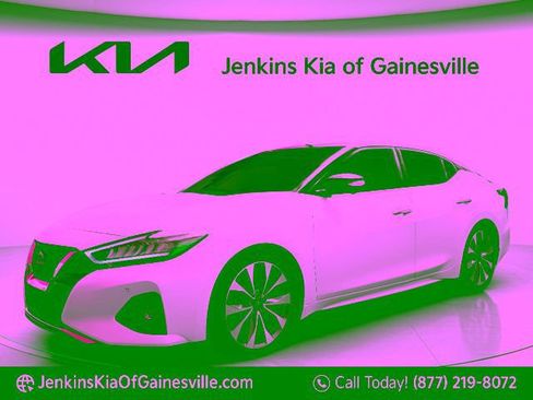 Used 2023 Nissan Maxima Platinum w/ Sport Mat Group FWD image 10