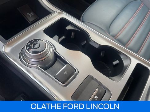 Used 2022 Ford Edge SEL w/ Sport Appearance Package image 11