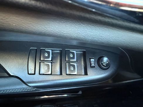 Used 2016 Cadillac SRX Luxury w/ Driver Awareness Package image 32