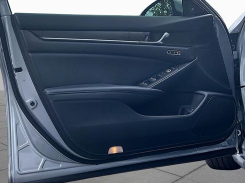 Used 2018 Honda Accord EX-L image 22