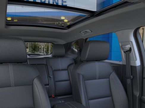 New 2026 Chevrolet Blazer LT w/ Sound & Technology Package FWD image 24