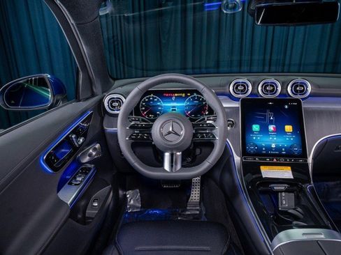 Certified 2026 Mercedes-Benz GLC 300 image 14