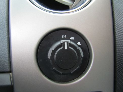 Used 2013 Ford F150 XLT w/ Luxury Equipment Group AWD/4WD image 25