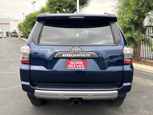 Used 2023 Toyota 4Runner TRD Off-Road AWD/4WD image 9