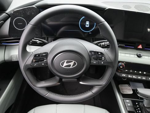 New 2026 Hyundai Elantra Limited w/ Cargo Package FWD image 21