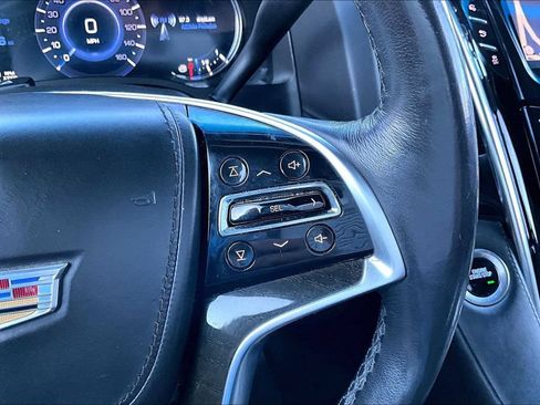 Certified 2019 Cadillac Escalade Platinum AWD/4WD image 12