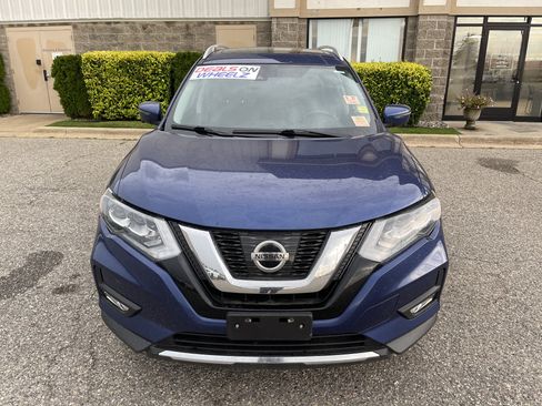 Used 2017 Nissan Rogue SL AWD/4WD image 9