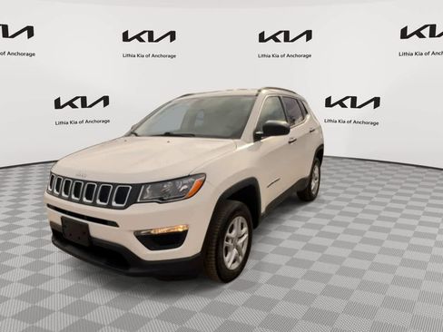 Used 2019 Jeep Compass Sport AWD/4WD image 5