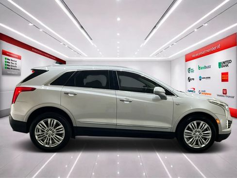 Used 2019 Cadillac XT5 Premium Luxury FWD image 8