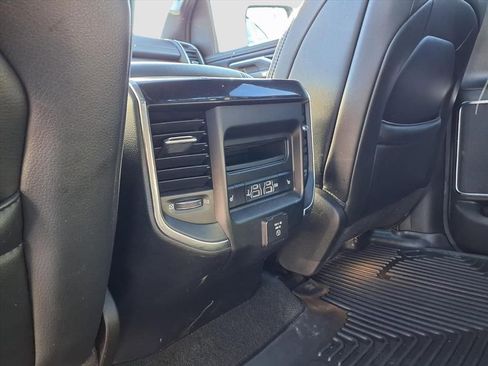 Used 2019 RAM 1500 Laramie image 33