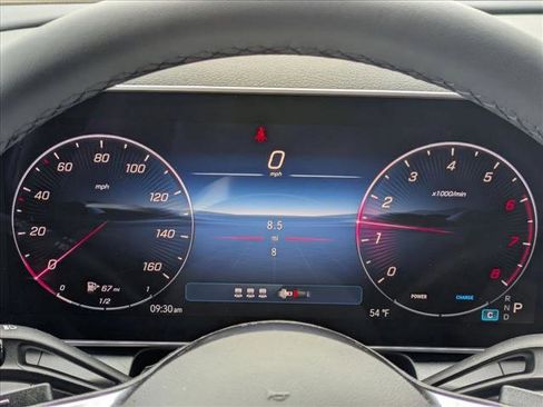 Used 2026 Mercedes-Benz GLC 300 image 11