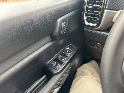 Used 2024 Ford Ranger XLT image 10