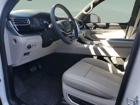 New 2026 Jeep Grand Wagoneer L Summit w/ Rear Seat Video Group I image 16