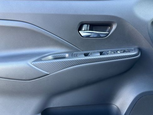 New 2025 Nissan Versa SV w/ Trunk Package FWD image 8