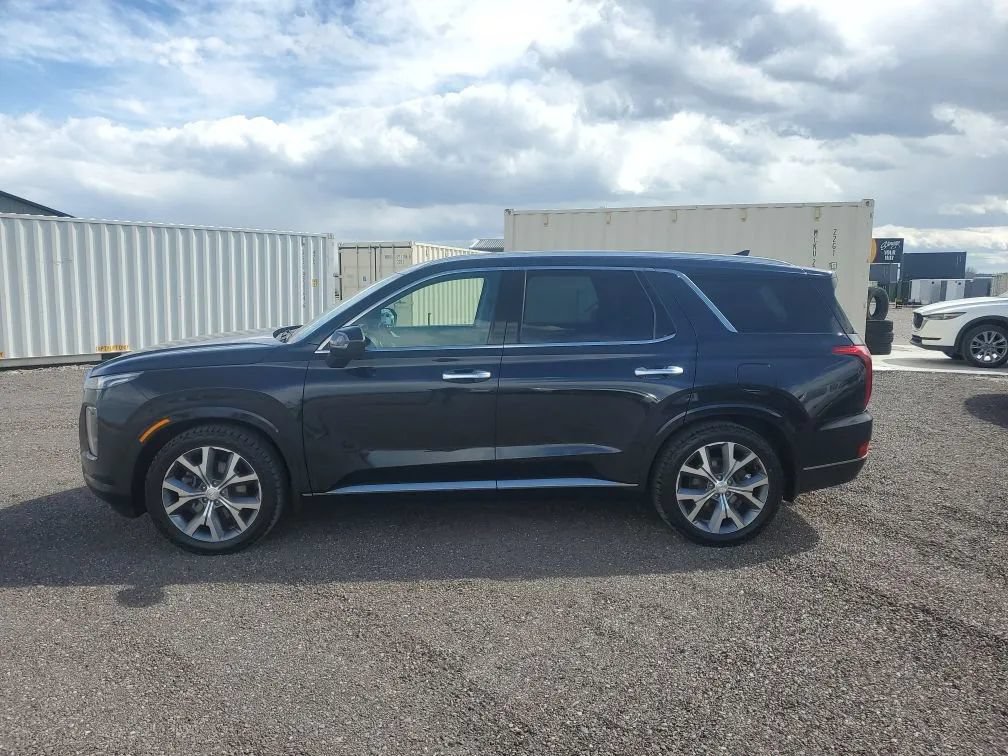 Used 2021 Hyundai Palisade Limited w/ Winter Package AWD/4WD image 2