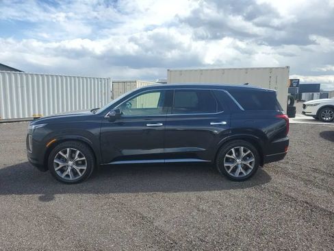 Used 2021 Hyundai Palisade Limited w/ Winter Package AWD/4WD image 2